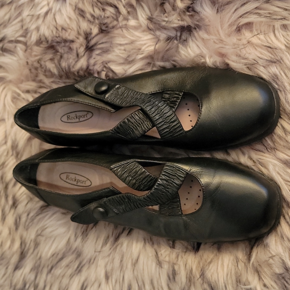 Rockport leather